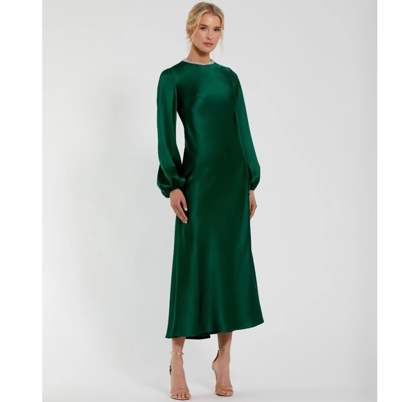 Mac Duggal Dresses & Skirts - Mac Duggal Emerald Green Satin High Neck Long Sleeve Crystal Detail Midi Dress